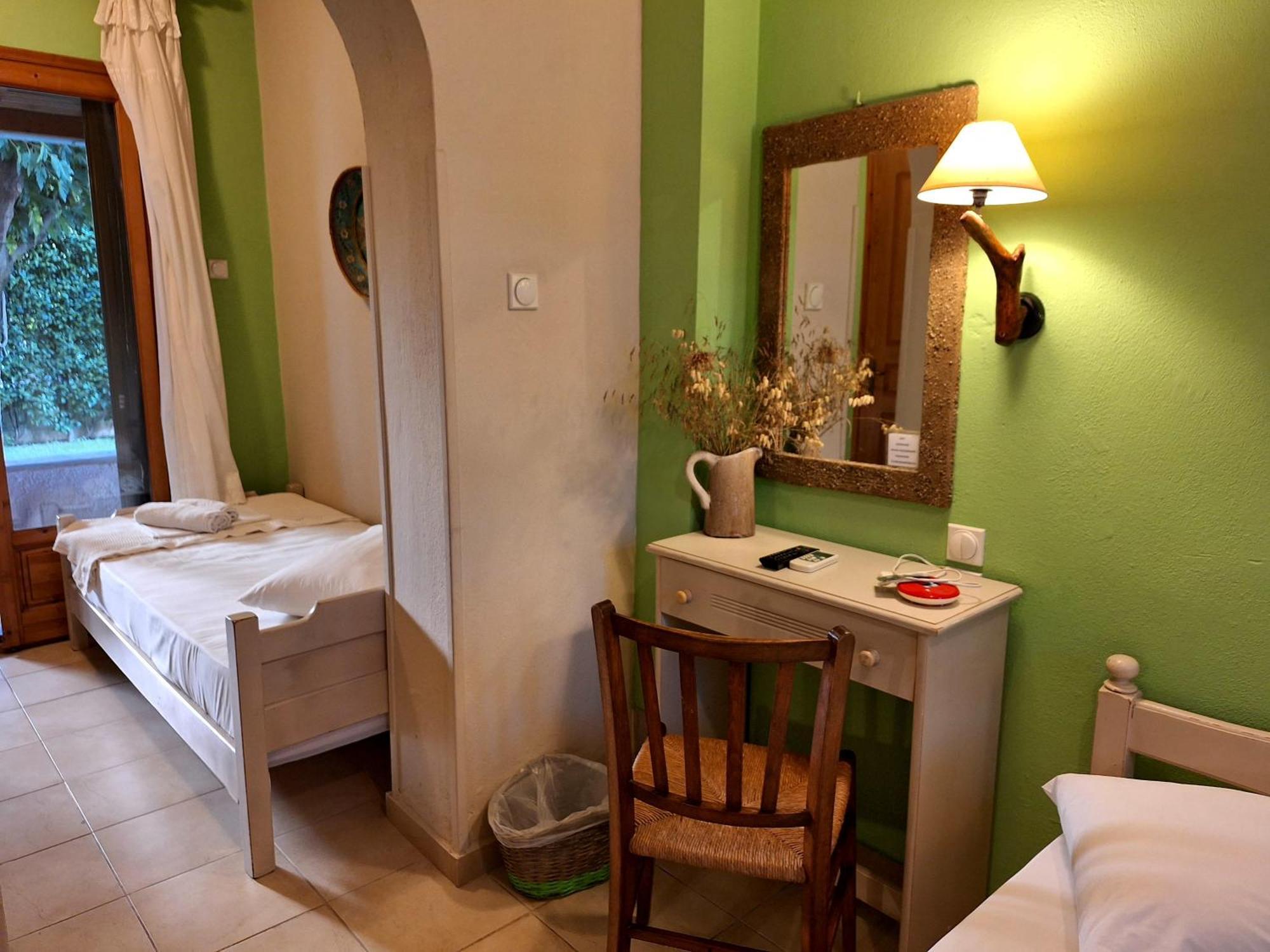 קאלה נרה Skourgias Rooms מראה חיצוני תמונה