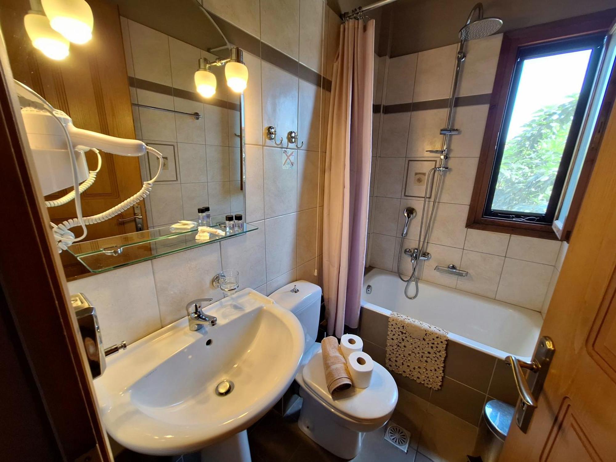 קאלה נרה Skourgias Rooms מראה חיצוני תמונה